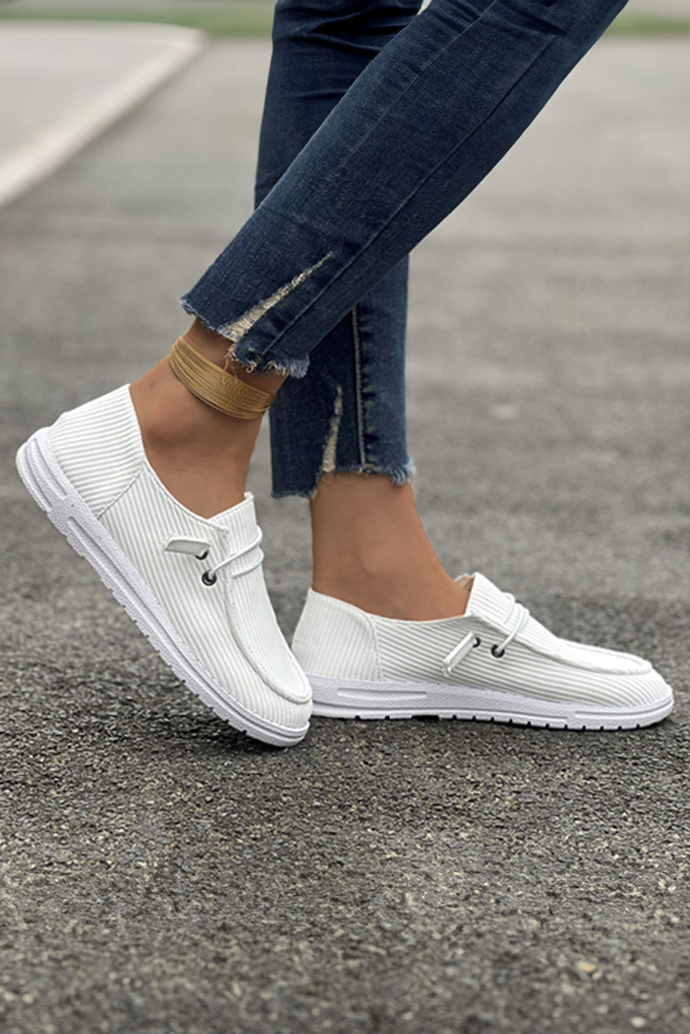 White Ribbed Lace-up Decor Slip On Shoes